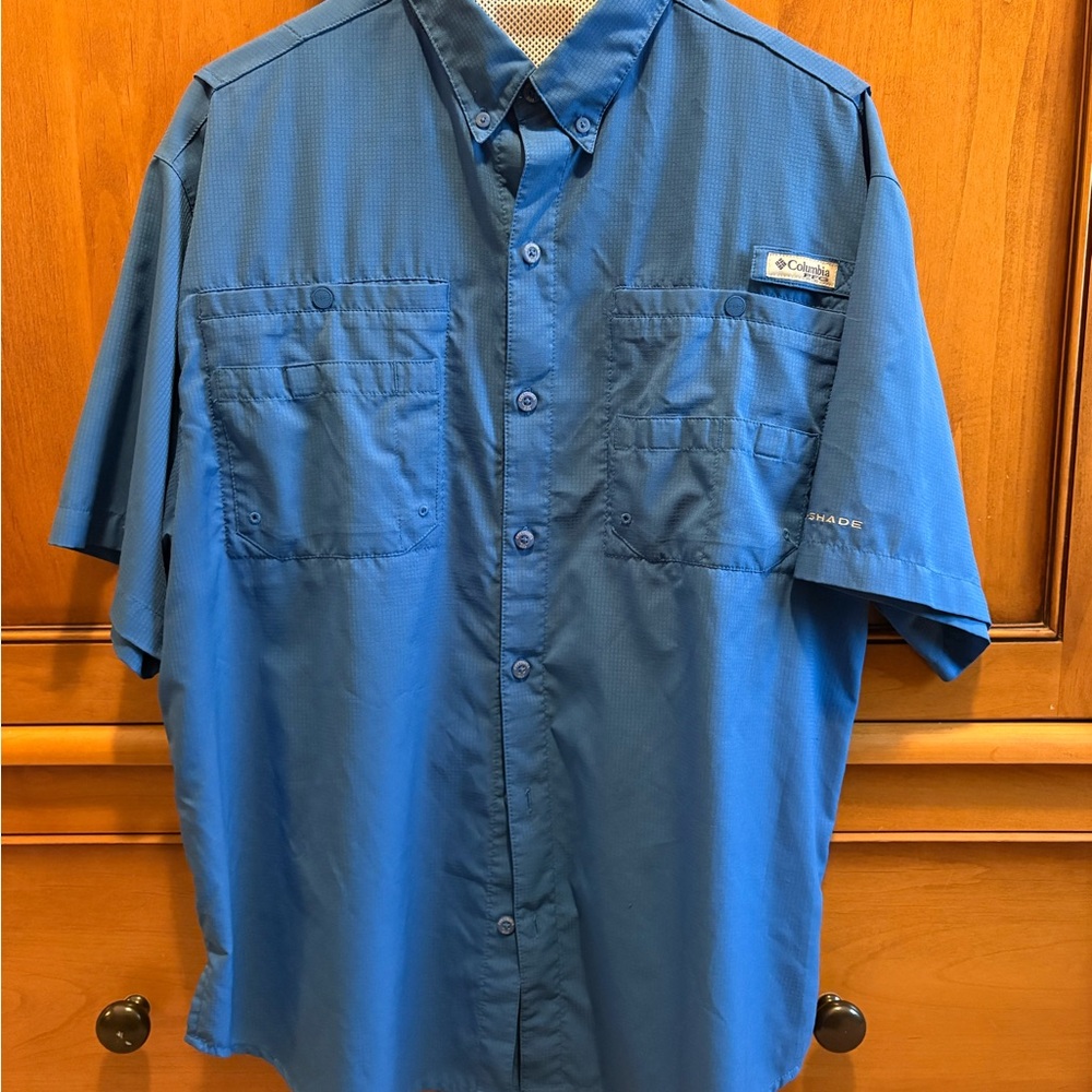 Columbia Men’s PFG Bahama Short-Sleeve Shirt in Blue
